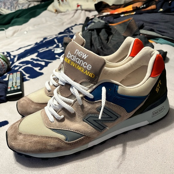 Men’s New Balance shoes - Picture 1 of 4